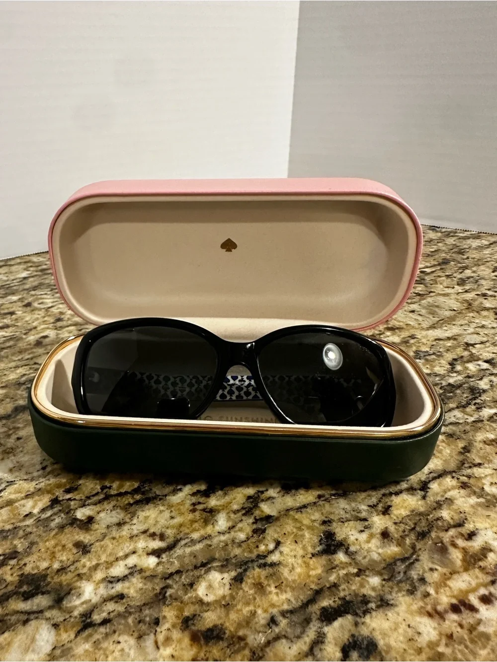 kate spade Black Oval Women's Sunglasses with Case